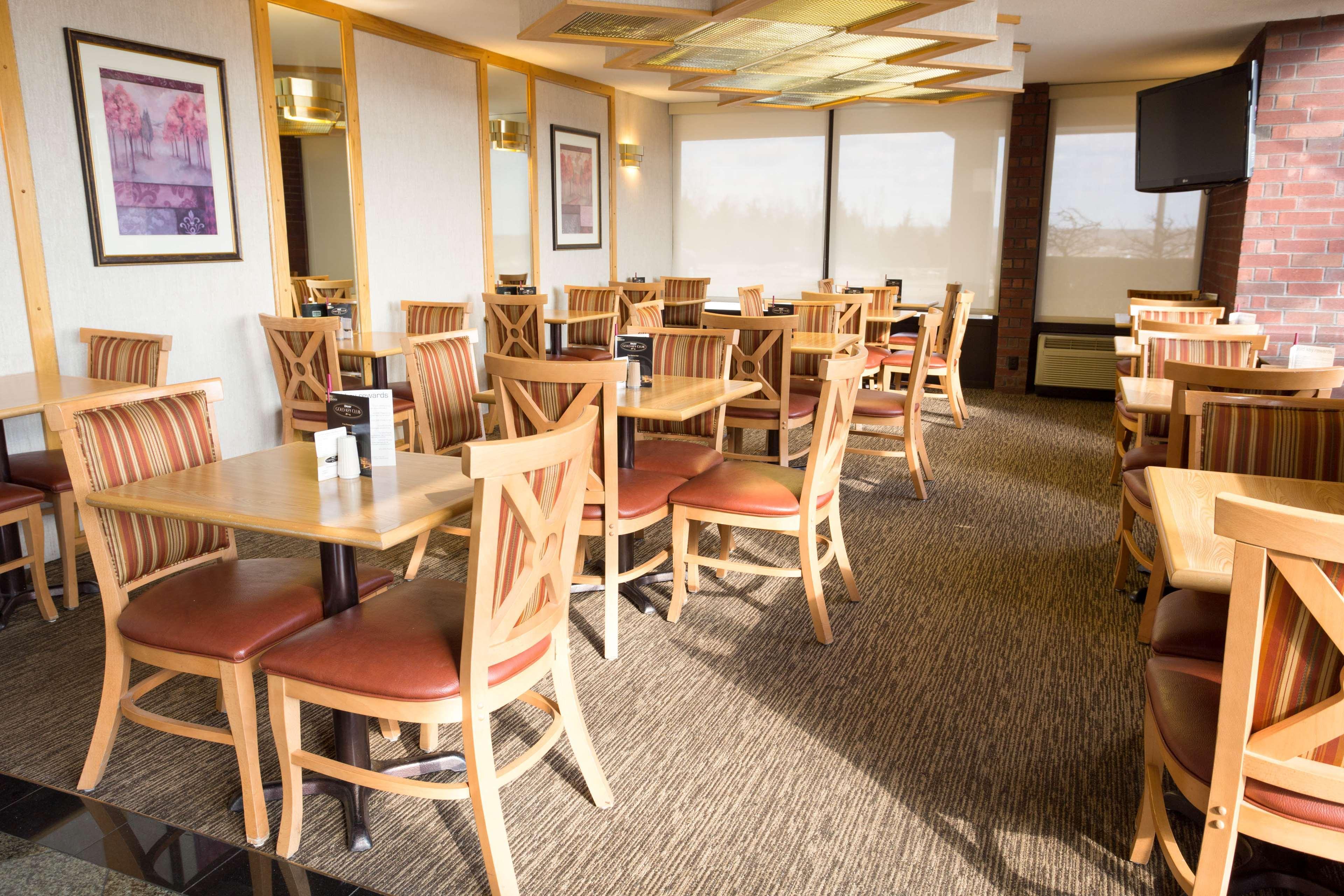 Days Inn By Wyndham Rolla Esterno foto