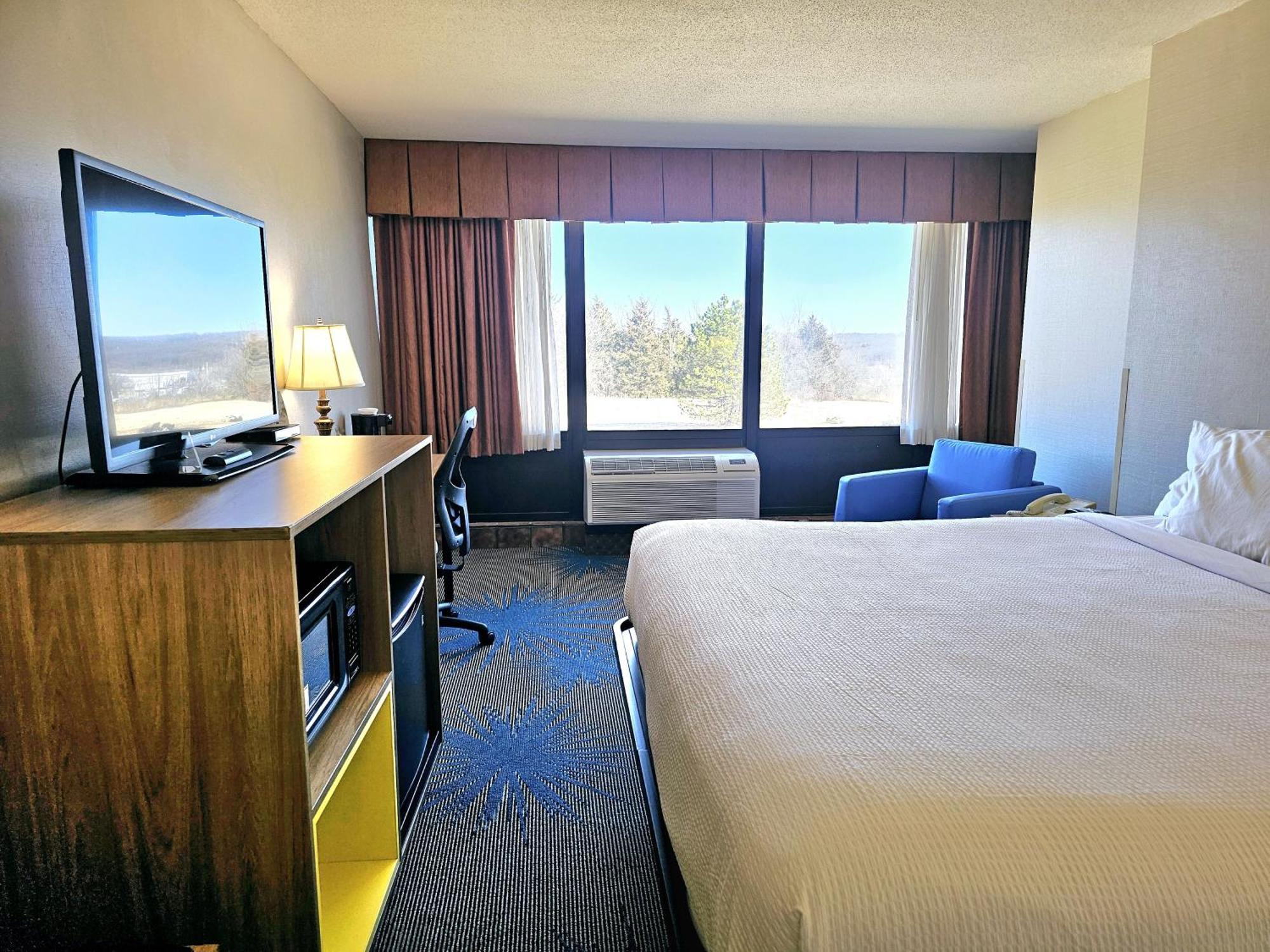 Days Inn By Wyndham Rolla Esterno foto